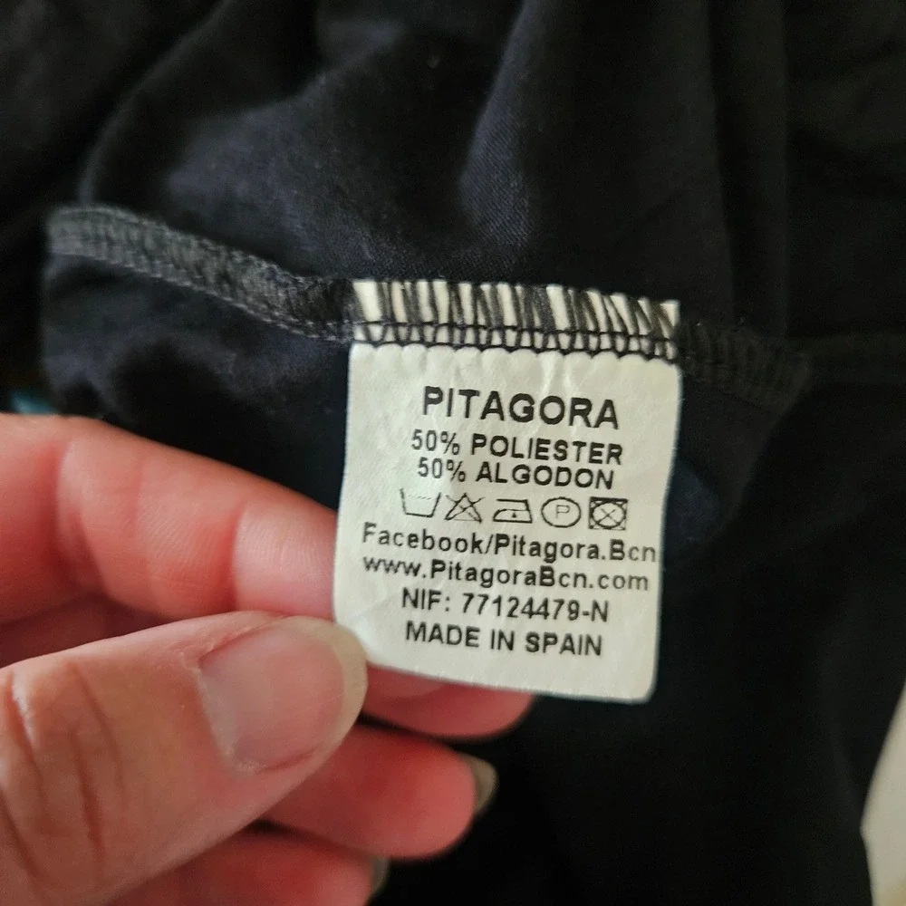 Pitagora Barcelona Black Southwestern Print Button Front Top Made in Spain Large